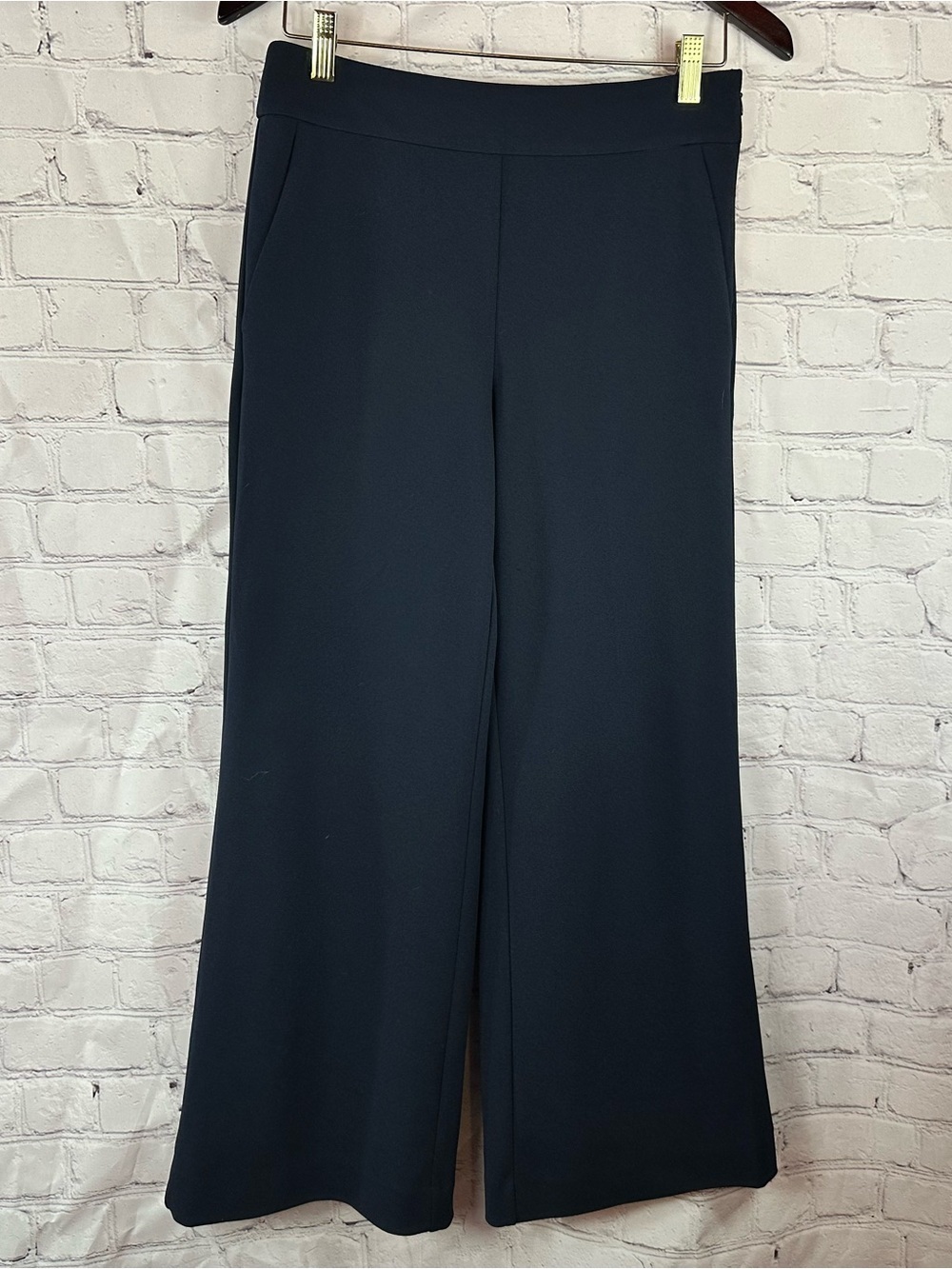 Ann Taylor Navy Wide-Leg dress Pants women 0 minimalist office workwear polished